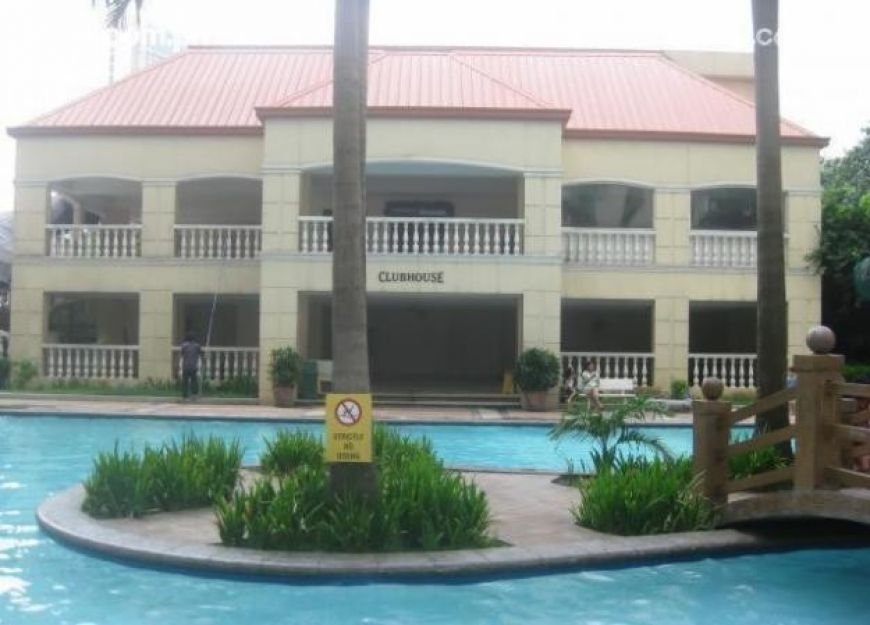 California Garden Square, Metro Manila - 9 Condos for sale and rent - Dot Property