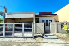 4 Bedroom House for sale in Las Piñas, Metro Manila
