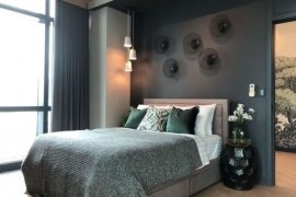 1 Bedroom Condo for rent in 8 Forbestown Centre, BGC, Metro Manila