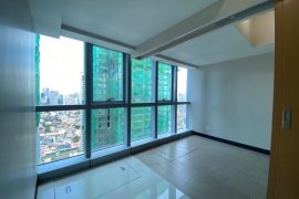 1 Bedroom Condo for rent in Uptown Parksuites, BGC, Metro Manila