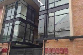 2 Bedroom Townhouse for sale in Commonwealth, Metro Manila