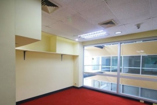 Commercial Space For Rent Near Perpetual Las Pinas Dot