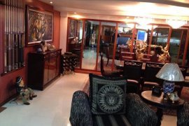 4 Bedroom Condo for sale in Pasay, Metro Manila near LRT-1 Vito Cruz