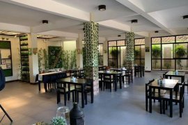 5 Bedroom Commercial for sale in Mendez Crossing West, Cavite