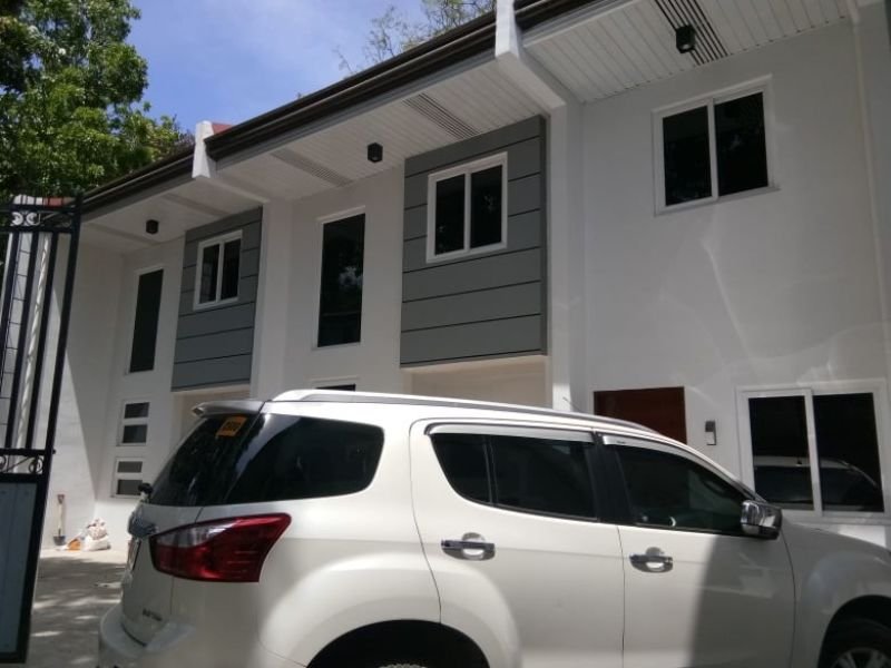 BRAND NEW 7-units Townhouses for SALE