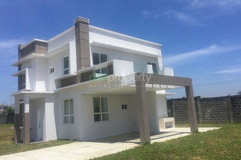 3 Bedroom House For Sale In Miami South Forbes Silang Cavite