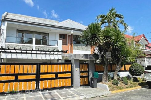 8 Br House And Lot For Sale In Bf Homes Paranaque City House For Sale In Metro Manila Dot Property