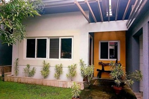 3 Bedroom House For Sale In Talon Tres Metro Manila
