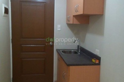 1 Bedroom Condo In University Tower Makati Metro Manila 2 500 000 15 200 Dot Property