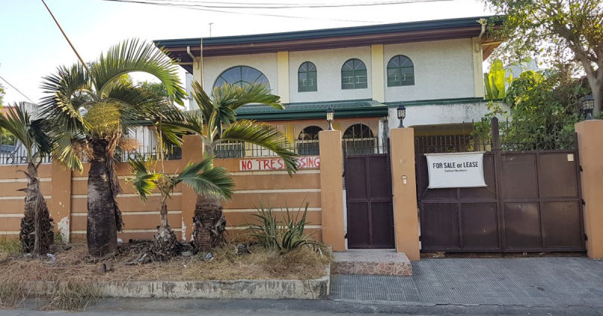 7 Bedroom House For Sale | 7 bedroom 2 storey house in pilar village las pinas 7 Bedroom House For Sale | 7 bedroom 2 storey house in pilar village las pinas