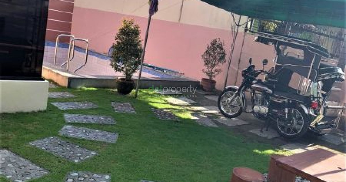 Carmenville Modern Home with Pool in Angeles City. 📌 House for sale in