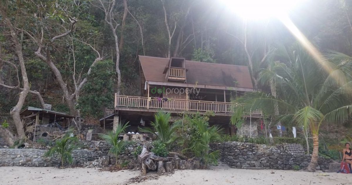 Beach Lot with Resort for Sale in Coron, Palawan. 📌 Villa for sale in Palawan Dot Property