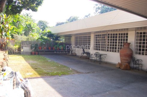 3 Bedroom House For Rent In Forbes Park South Metro Manila Near Mrt 3 Ayala